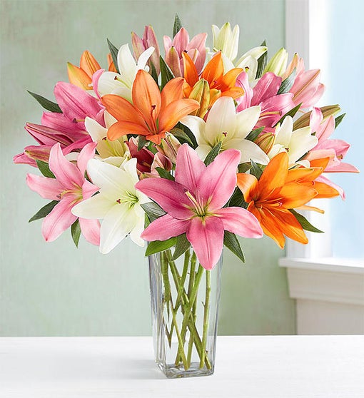Vibrant Summer Lily Bouquet
