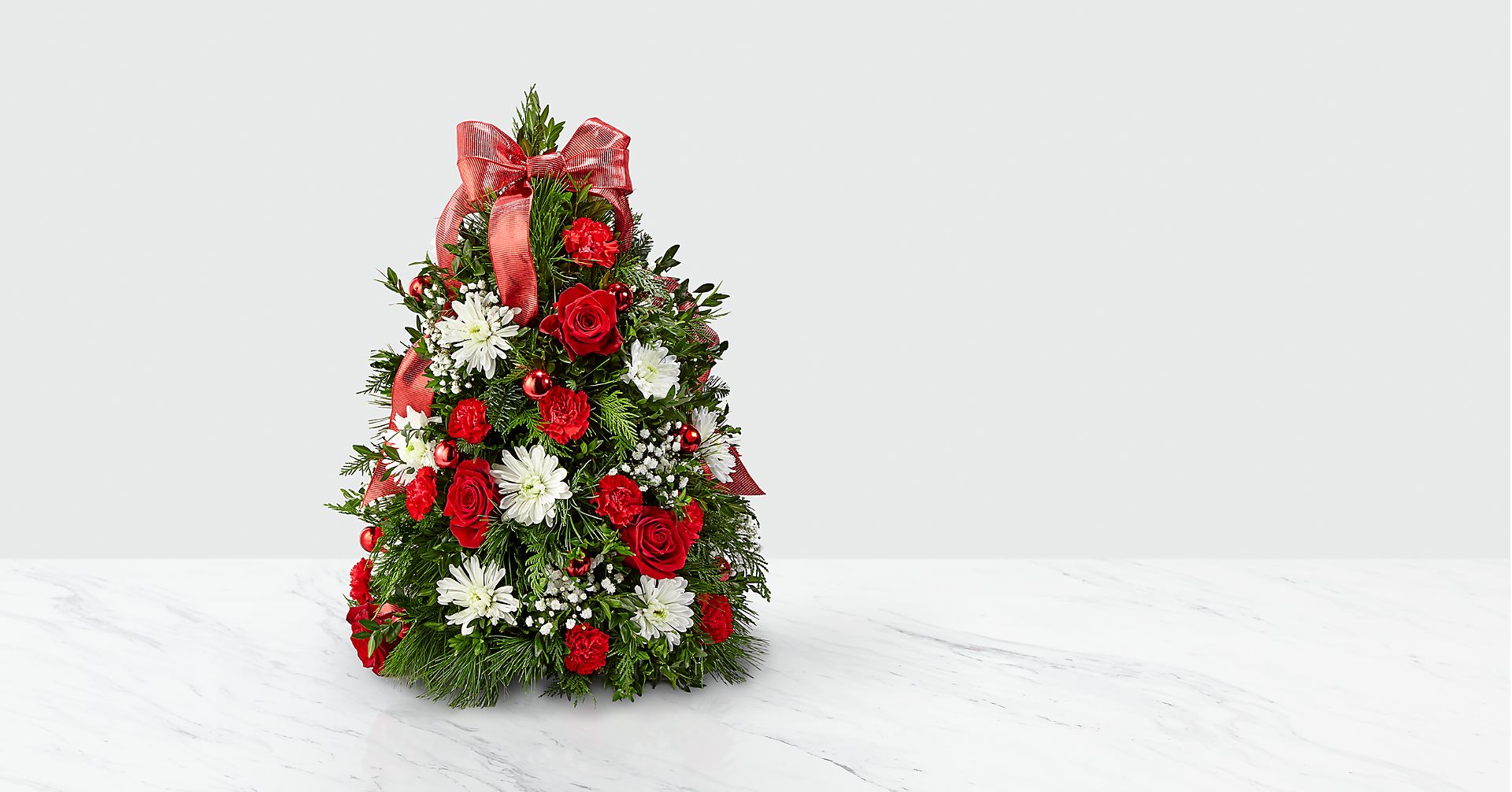 Make it Merry Tree Basket Flower Bouquet