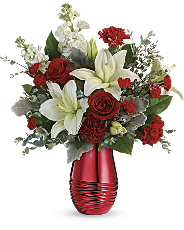 Teleflora's Radiantly Rouge Bouquet