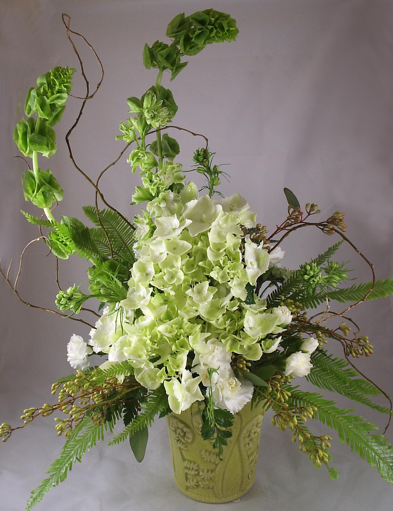 WHITE & BRIGHT Flower Bouquet
